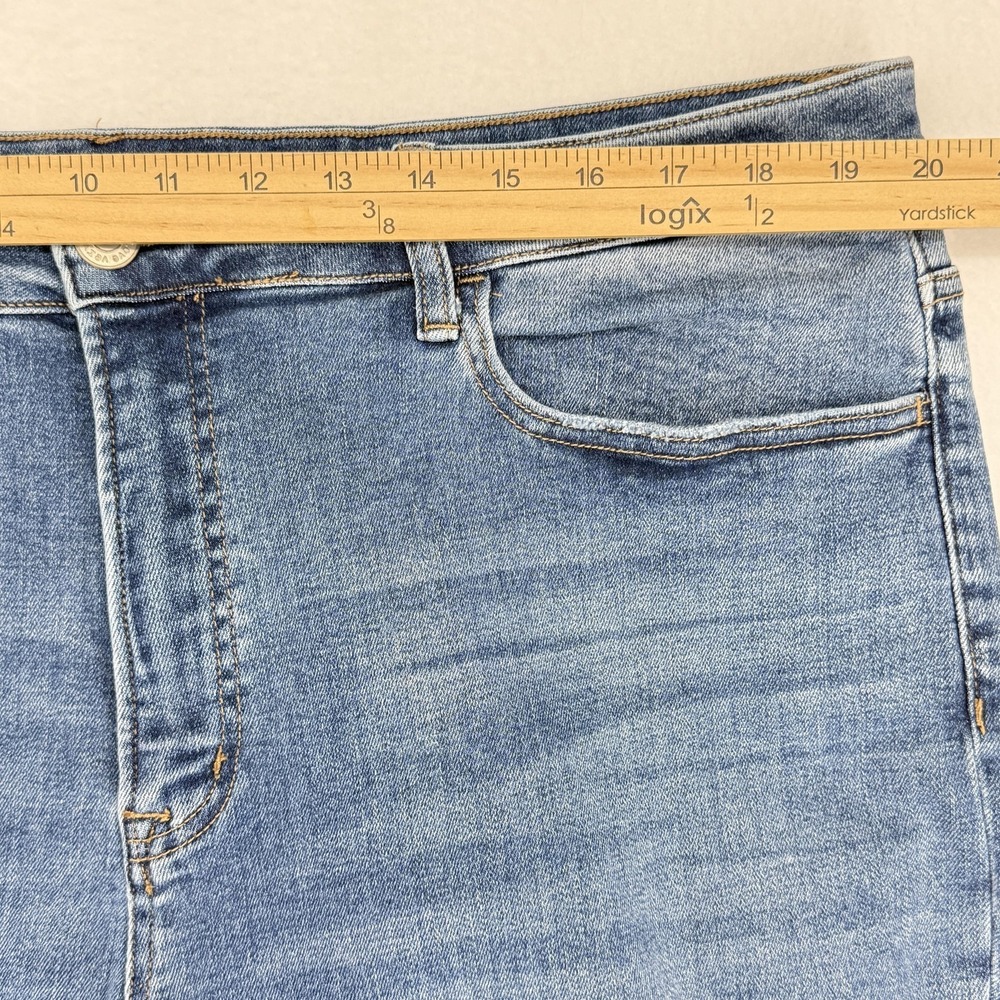 Lovervet Cropped Straight Jeans Womens 22 Blue Medium High Rise Stretch Denim - Picture 9 of 13